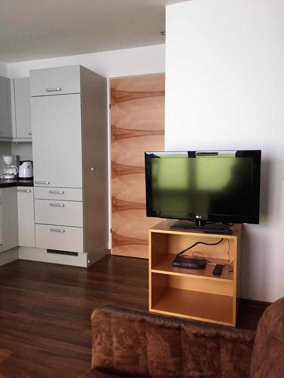 Almandin Apartments Ισγκλ Εξωτερικό φωτογραφία